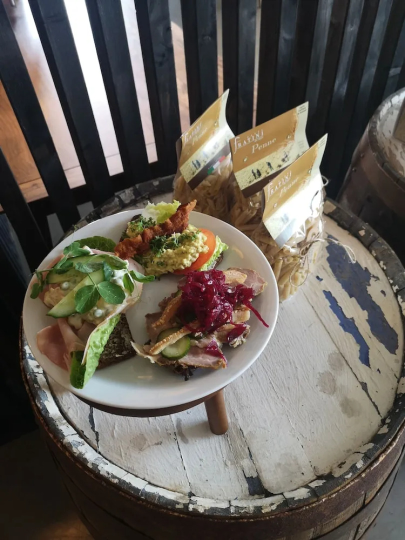 MidtGolf Guest house