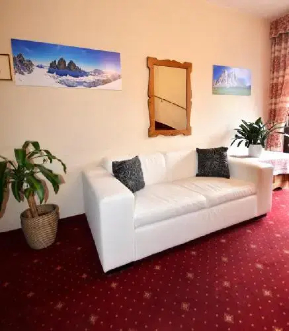 Pension Garni Transit