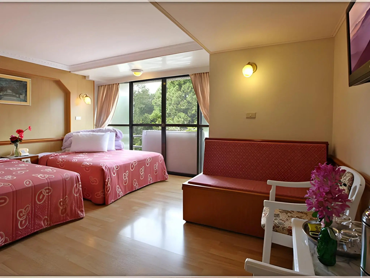 Ali-Shan Dengshan Hotel