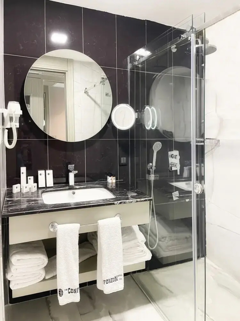 The Conforium Hotel Van