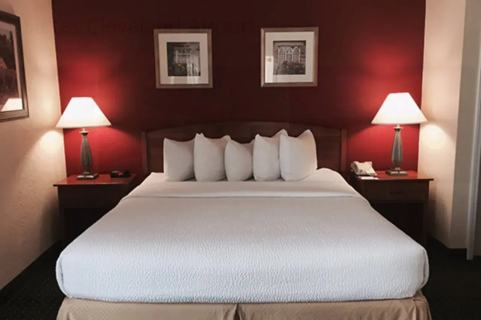 Sonesta Simply Suites Cleveland Airport