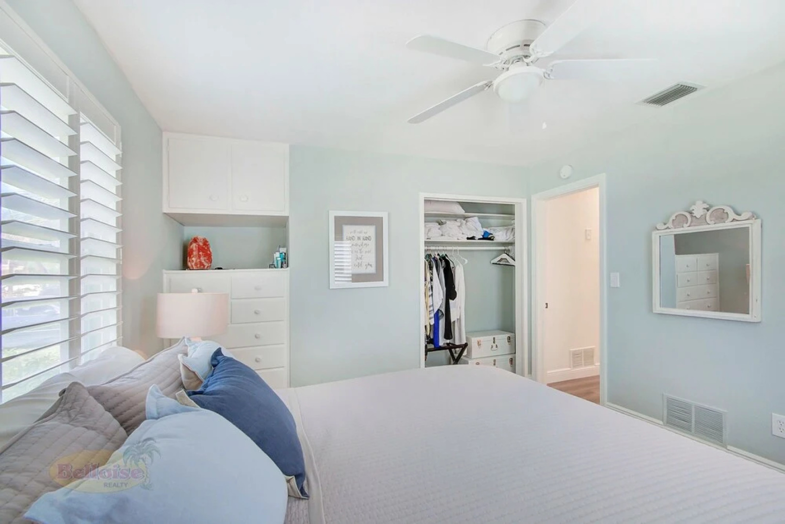 A Vacationer's Dream - Monthly Pool 3 Bedroom Home by RedAwning