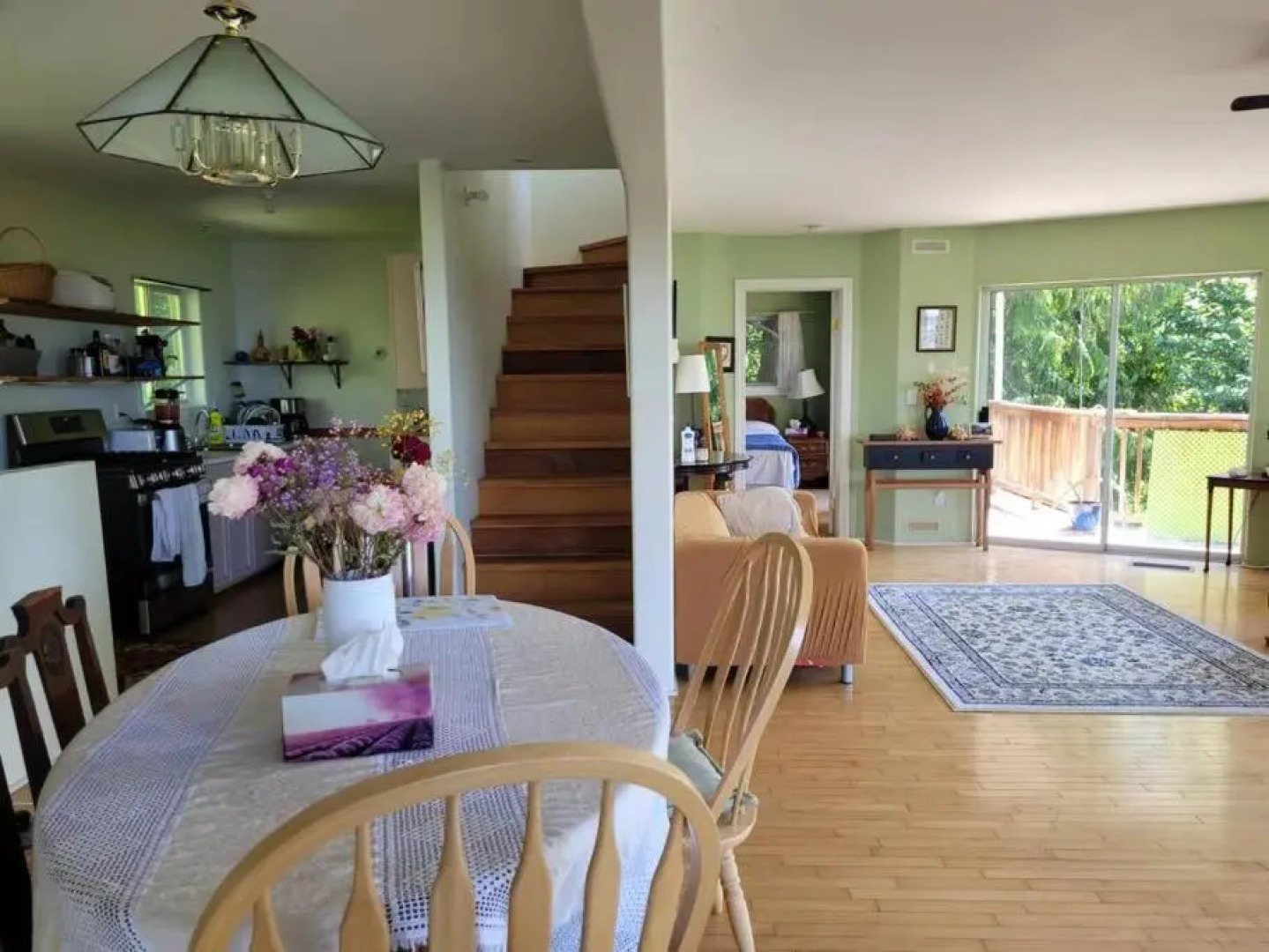 ocean view multi-Level suite with 2 bedrooms