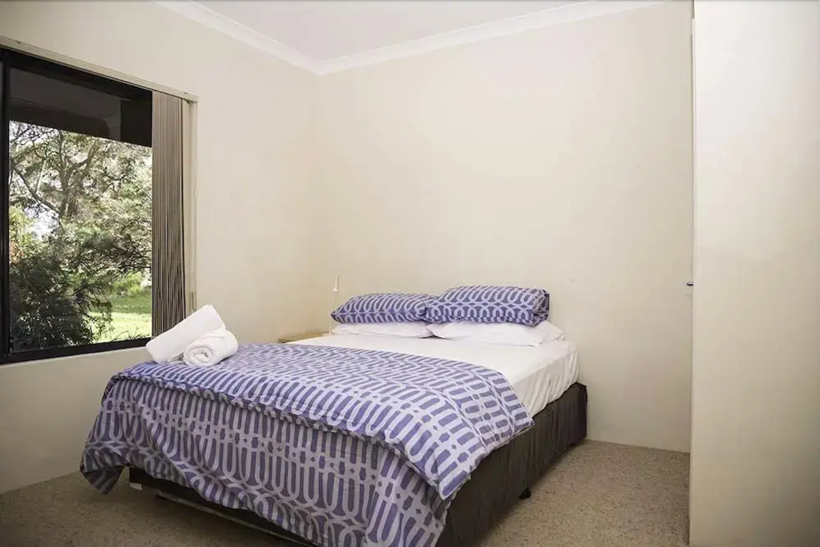 Dunsborough Rail Carriages & Farm Cottages