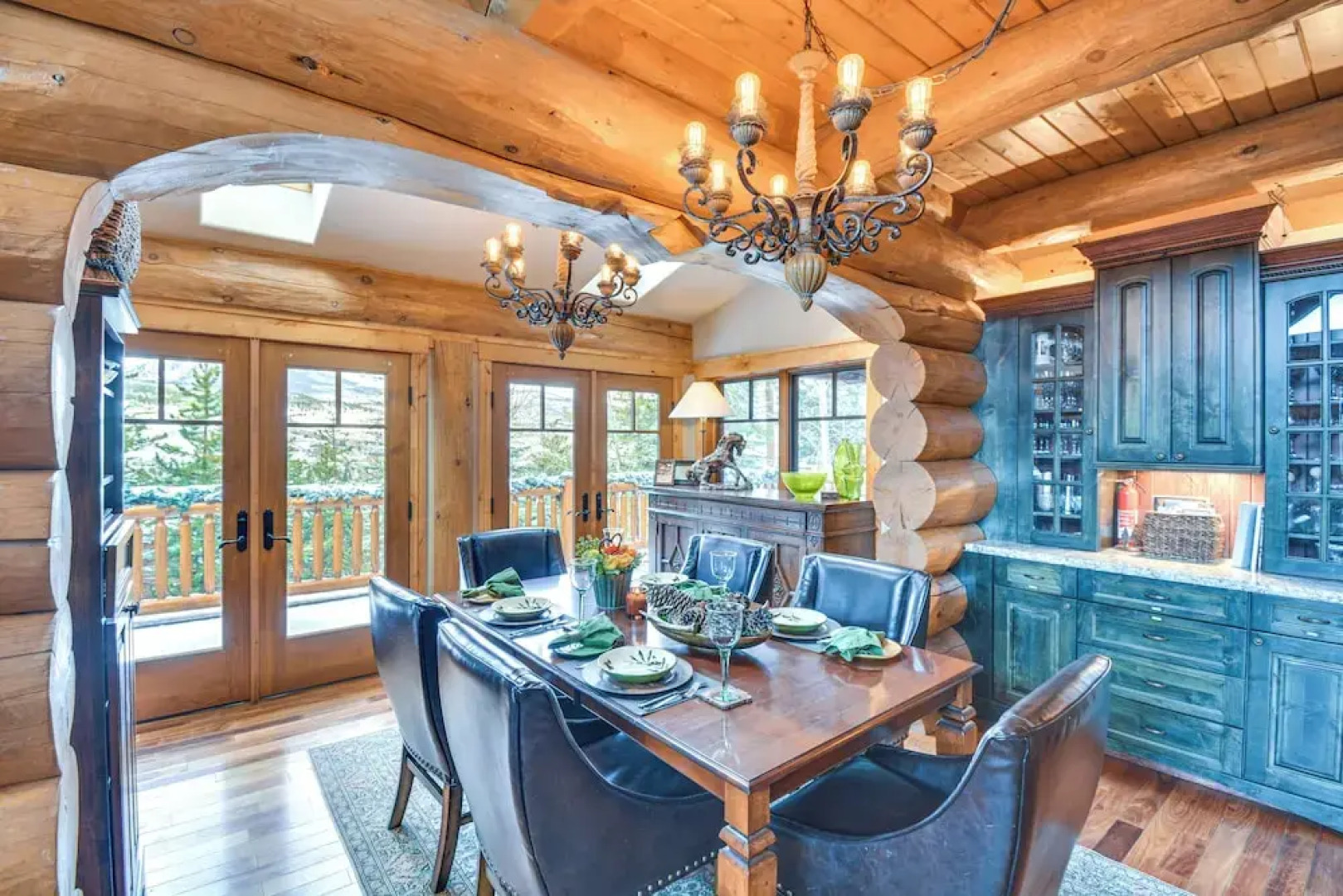 Sauna & Hot Tub: Mtn-view Retreat in Silverthorne!