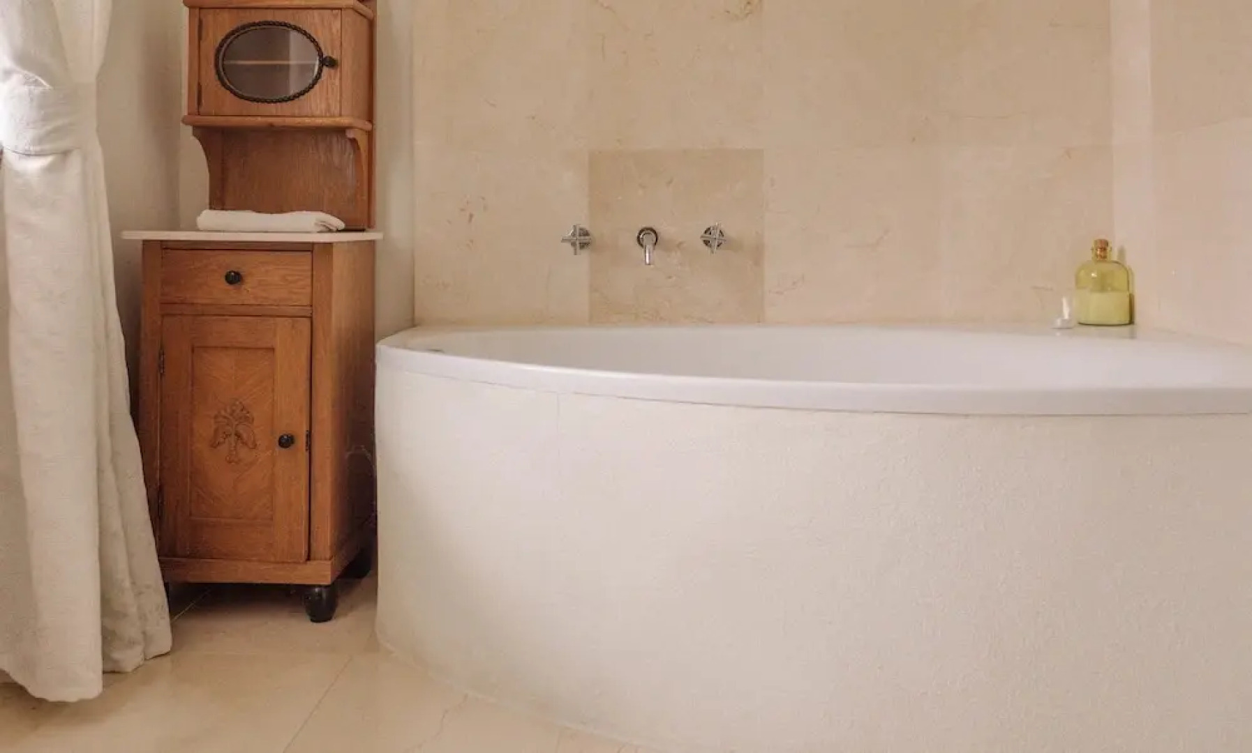 Pałac Osowa Sień Hotel