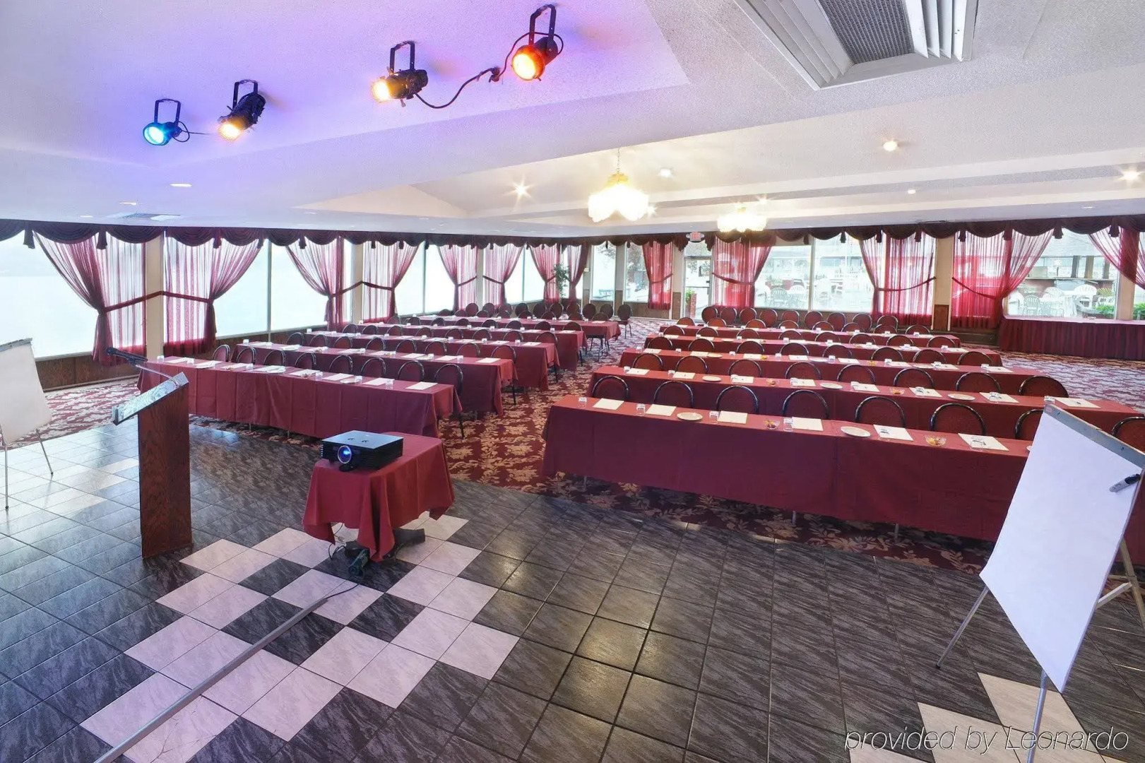 The Georgian Lakeside Resort