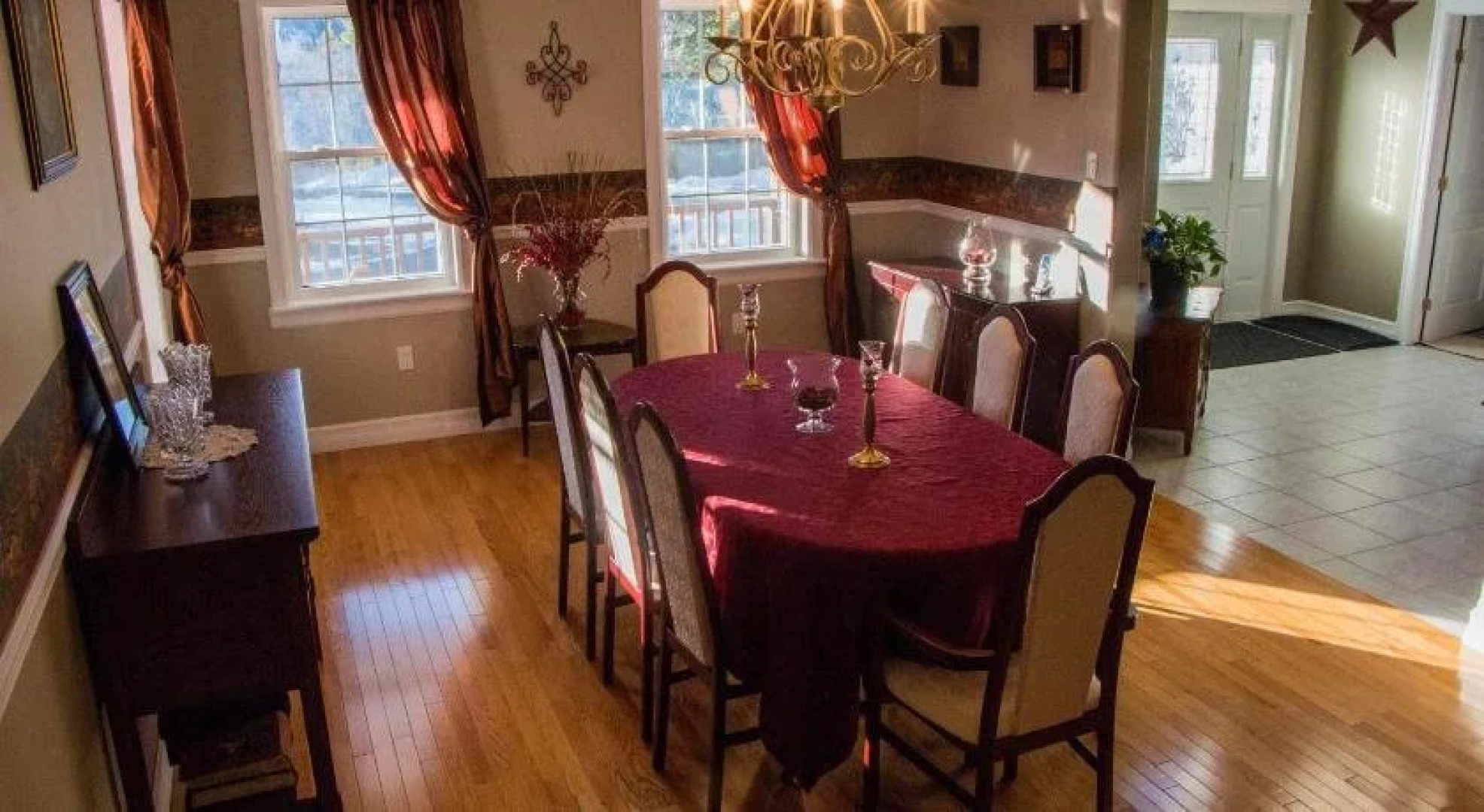 Snowflake Manor Bed & Breakfast