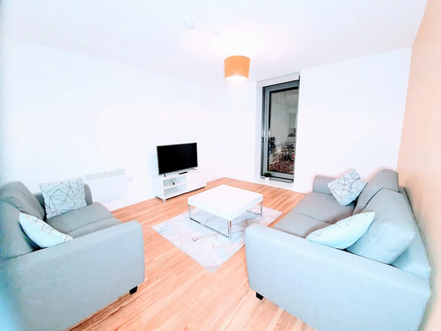 Solo Living - Tower B - Michigan Avenue