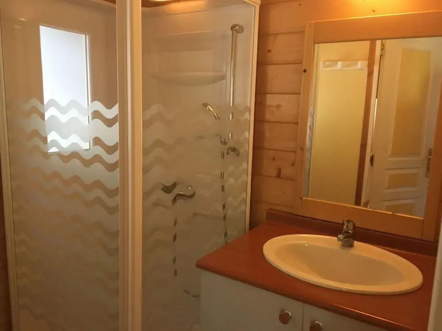 Camping la vallée de Taradeau