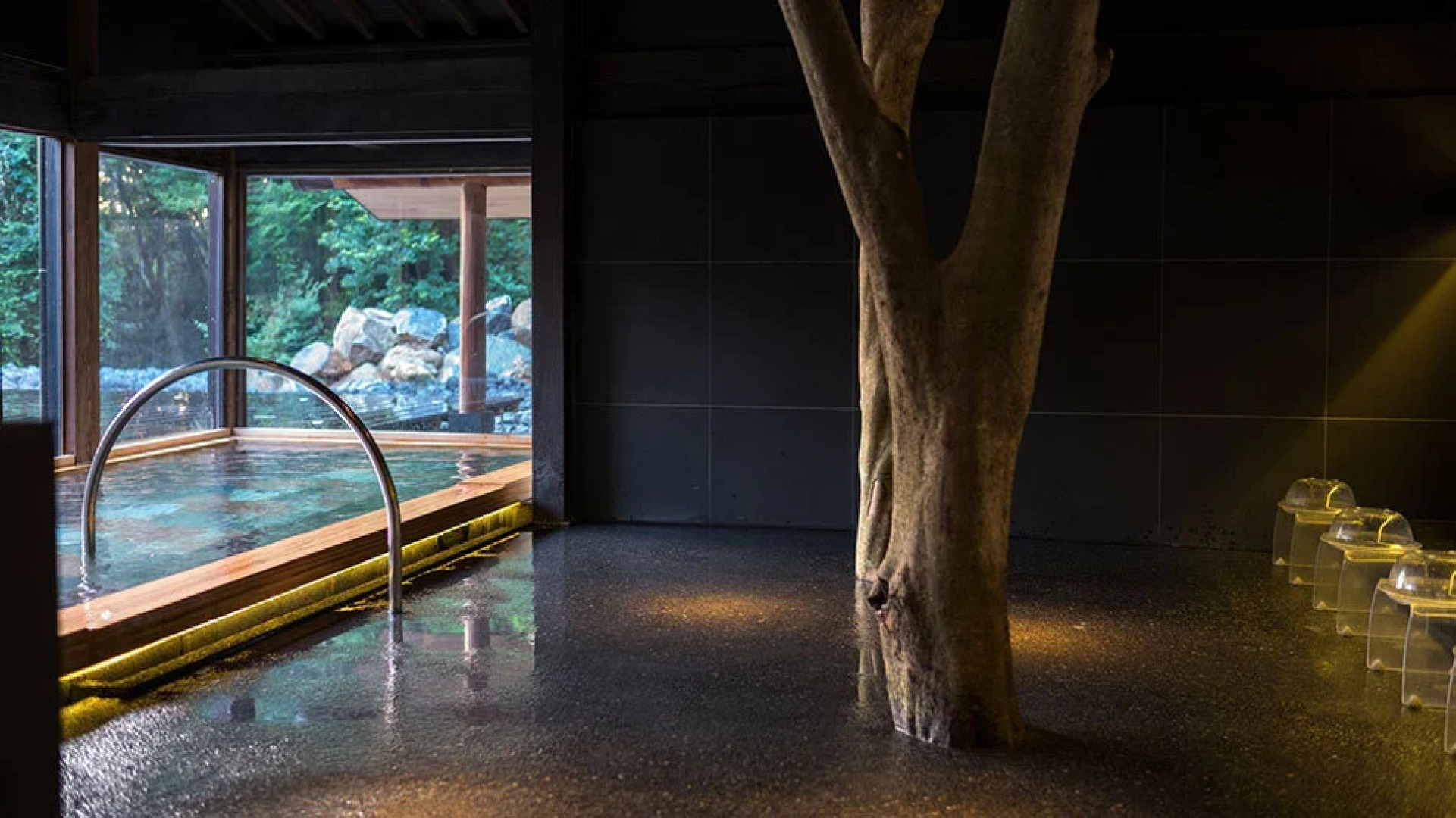 Takeo Onsen Mifuneyama Rakuen Hotel