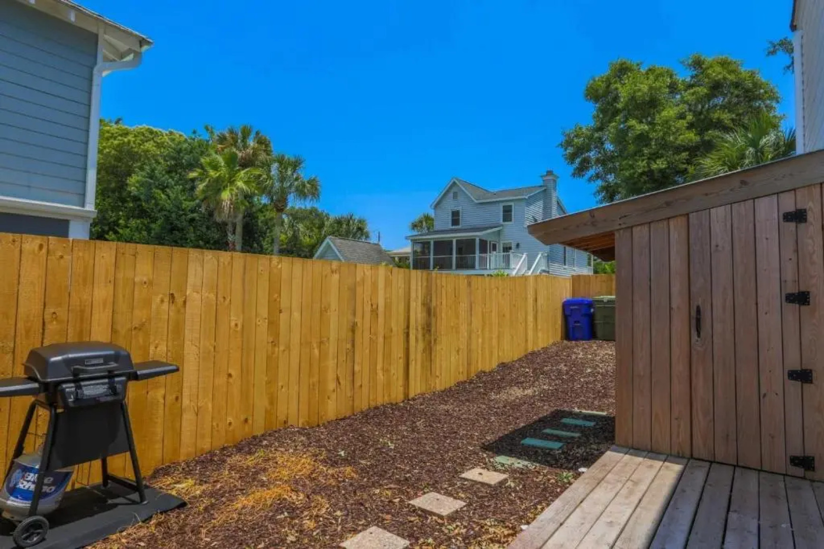 Carolina Breezes East