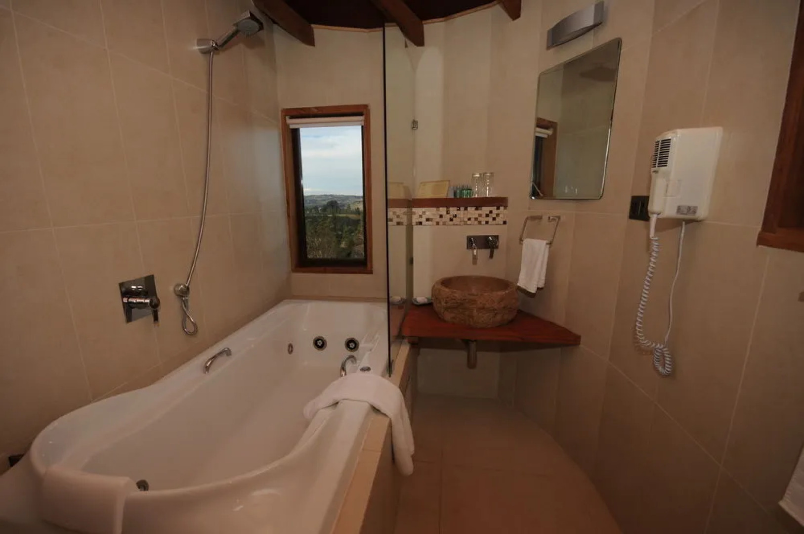 OCIO Territorial Hotel