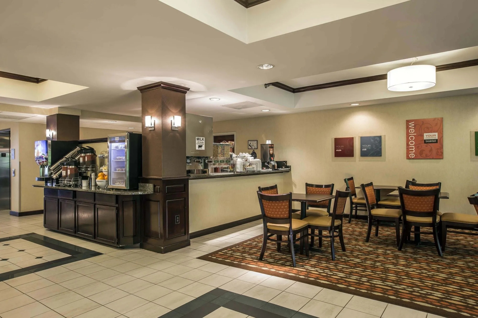 Comfort Suites Hanes Mall
