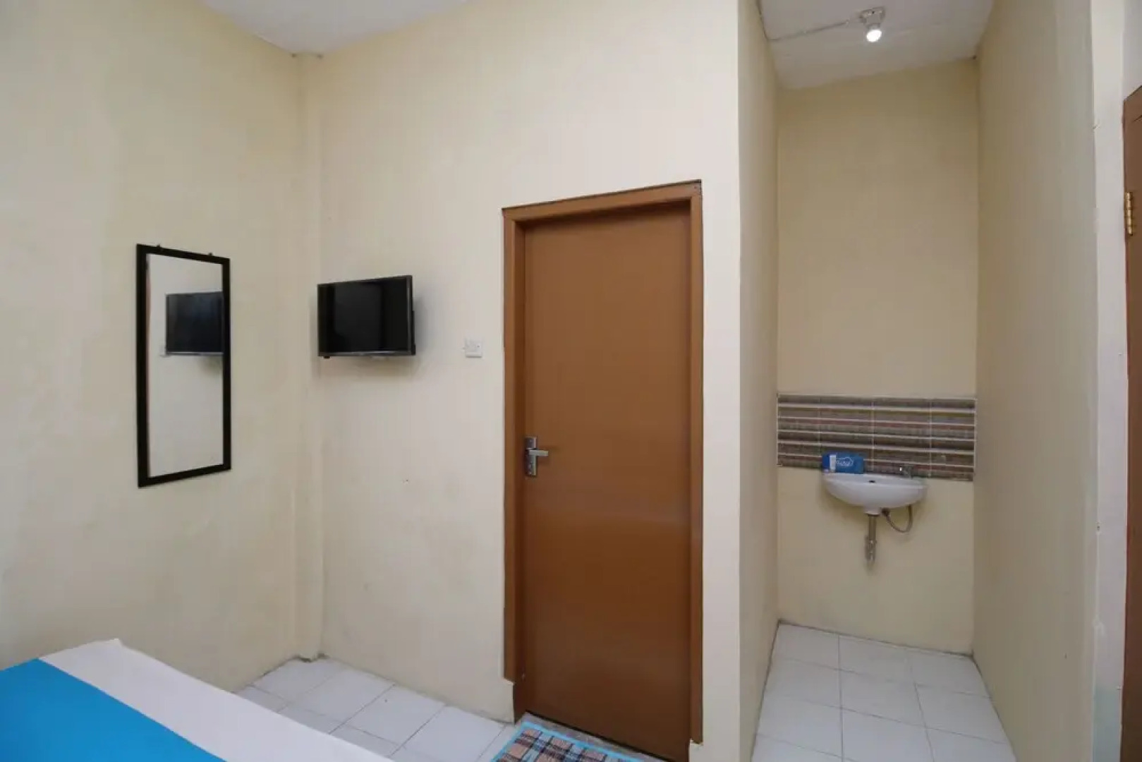 Airy Bangunharjo Parangtritis KM 4 319 Yogyakarta