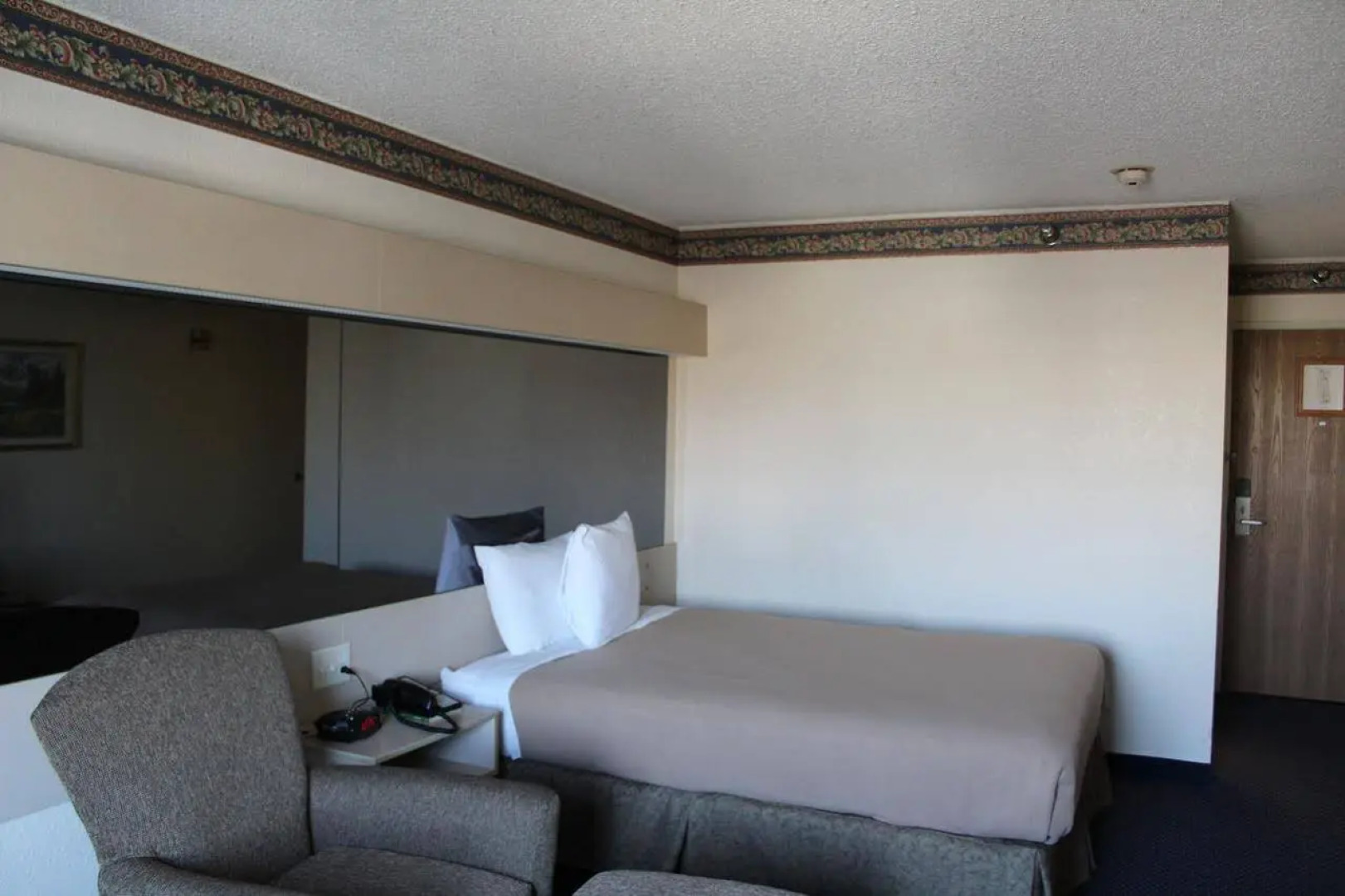 Travelodge by Wyndham Fort Scott