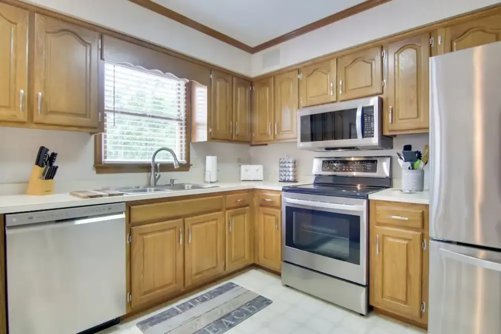 Canal-front Getaway w/ Deck & Dock in Ocean City