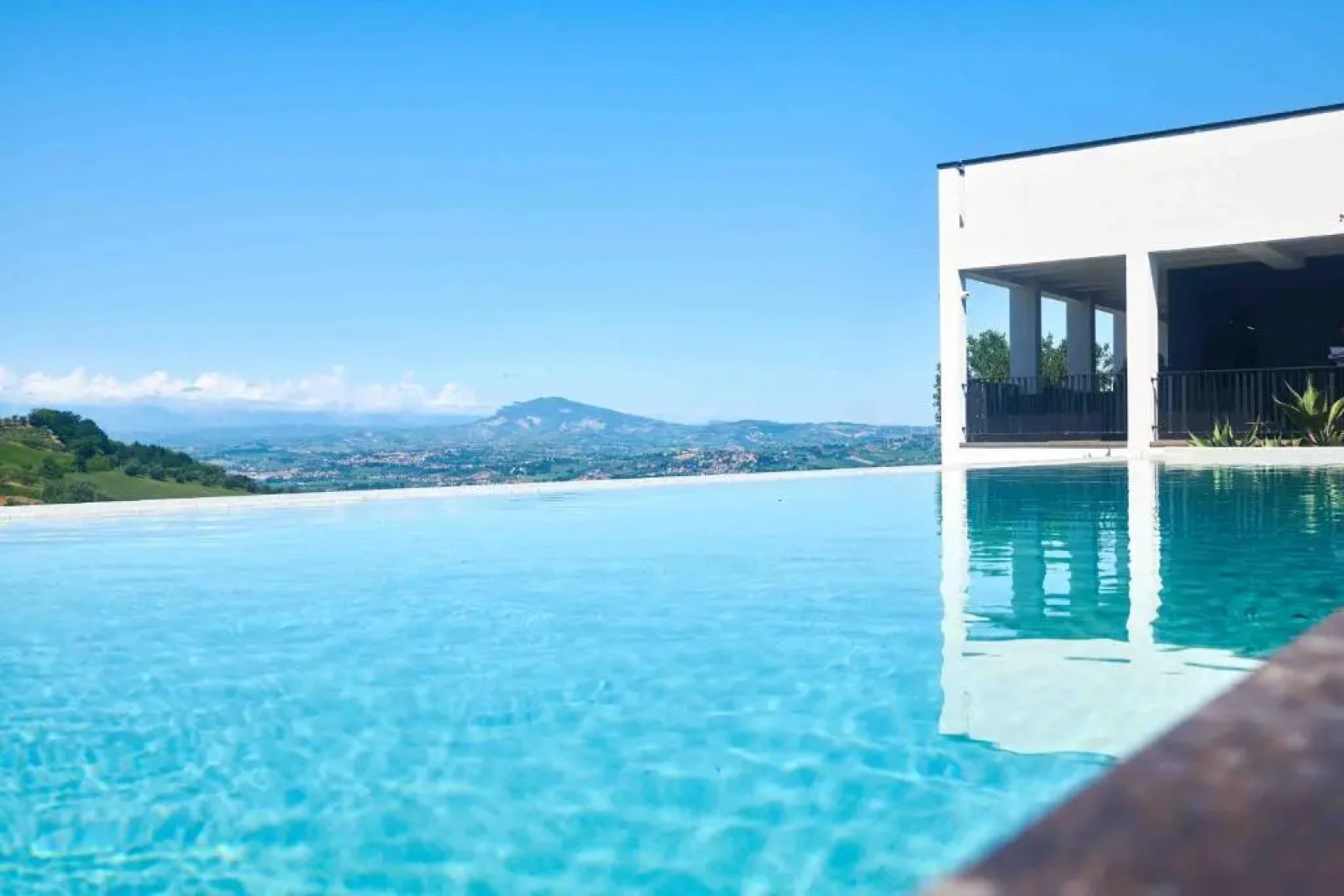 Idea 18 Boutique Hotel