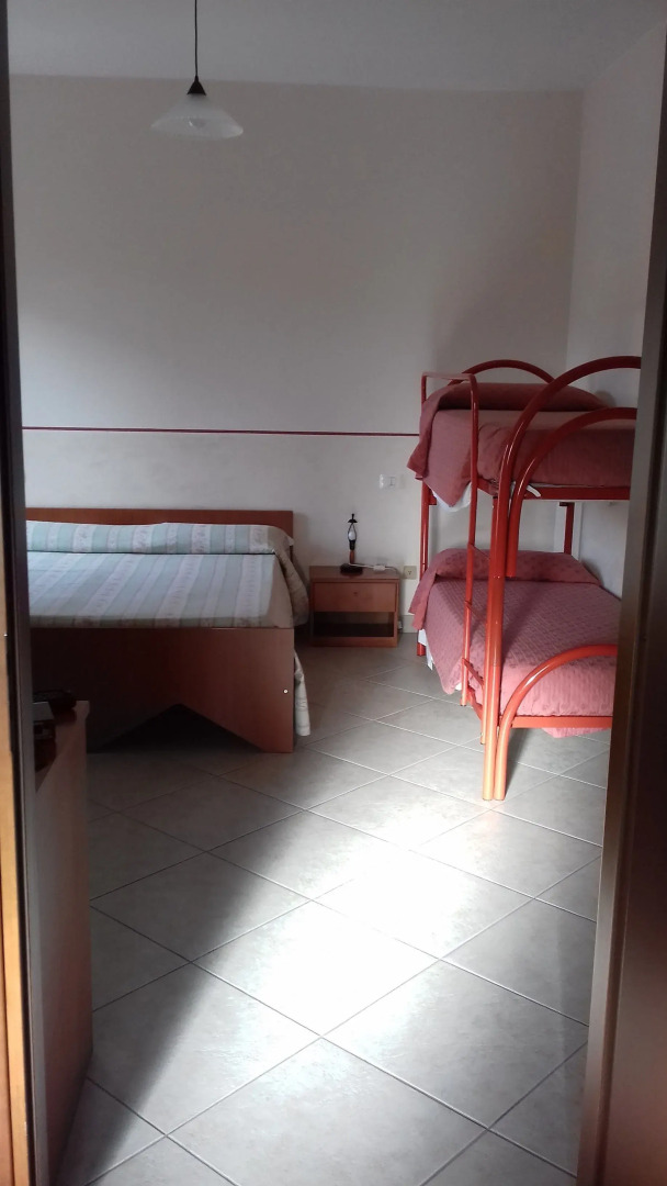 Hotel Caimo Bed-Breakfast