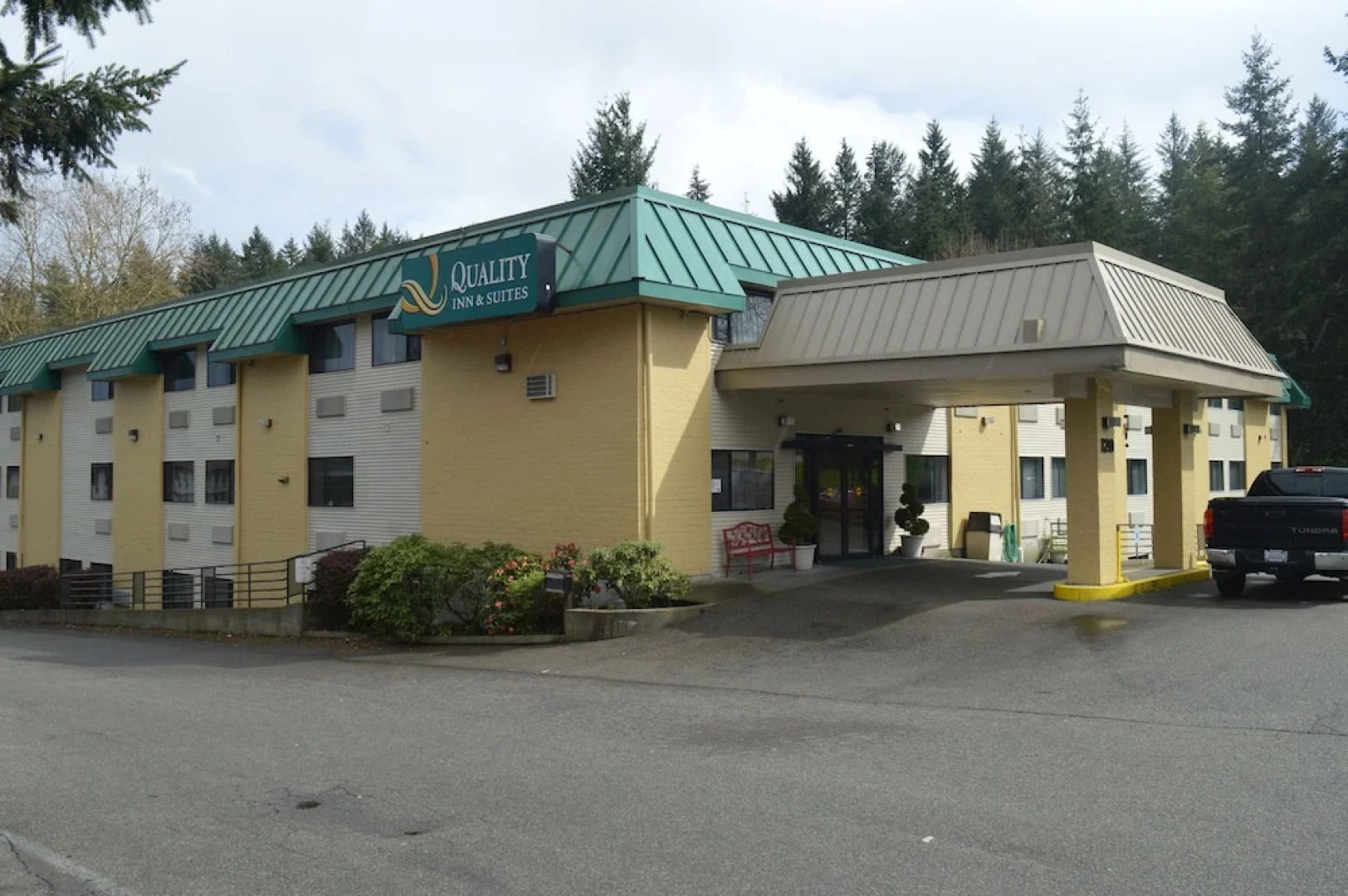 Quality Inn & Suites