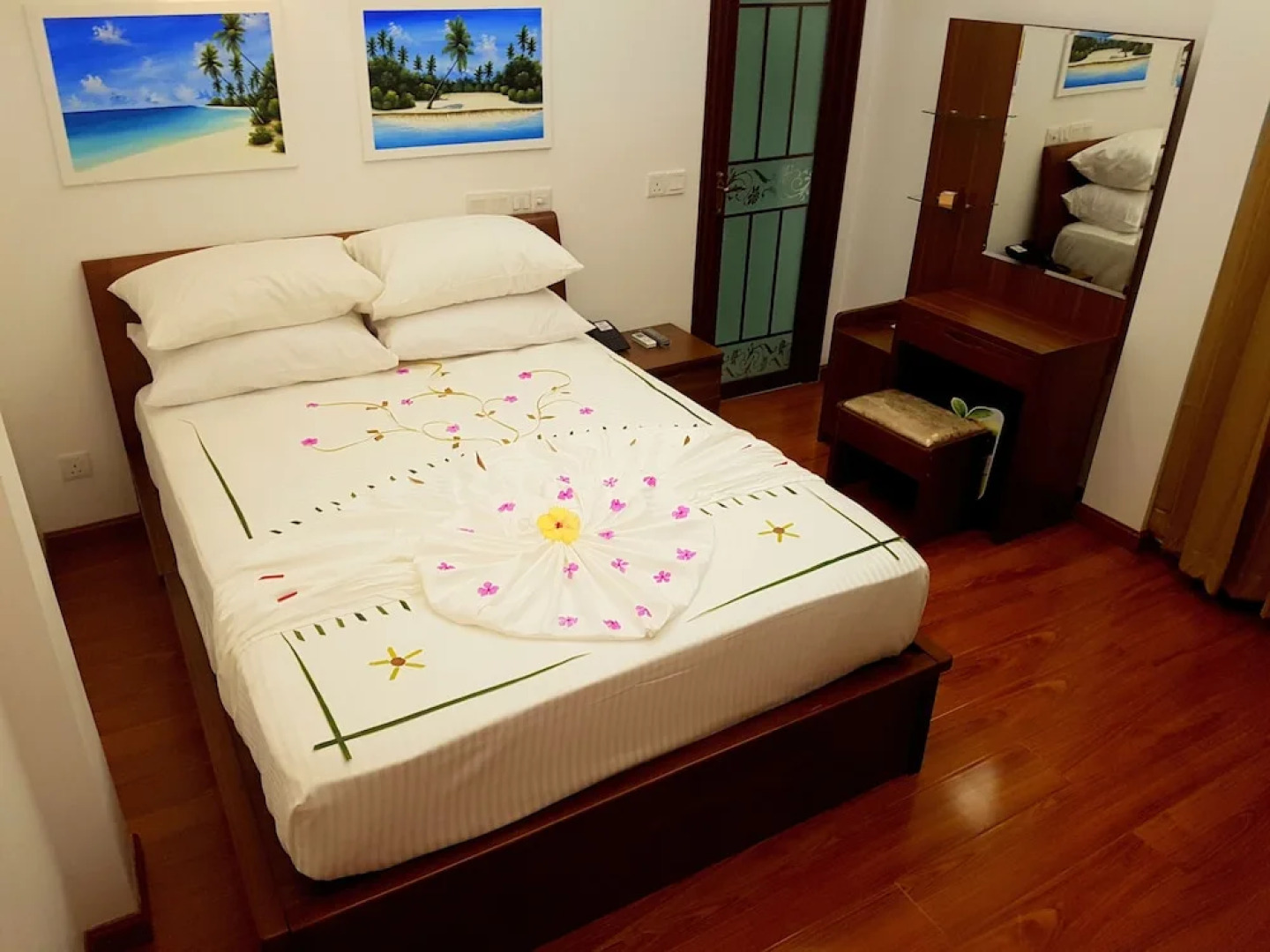 Отель Beach Star Maldives