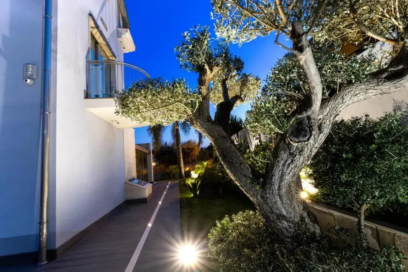 Zaffiro Lavico rooms Etna nature sea