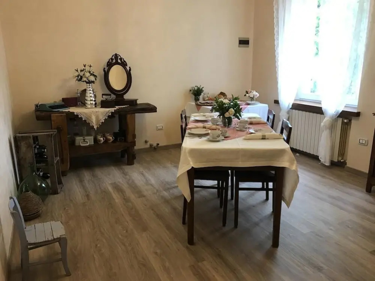 Tra i Campi Di Papaveri