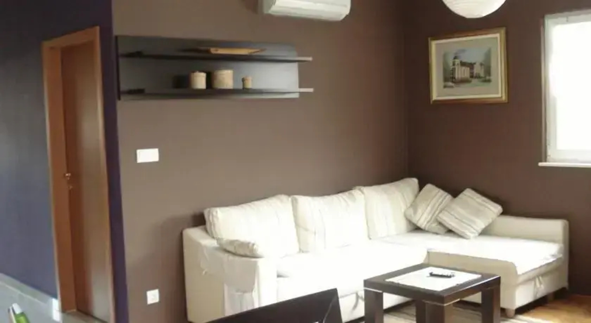 Green House Apartment