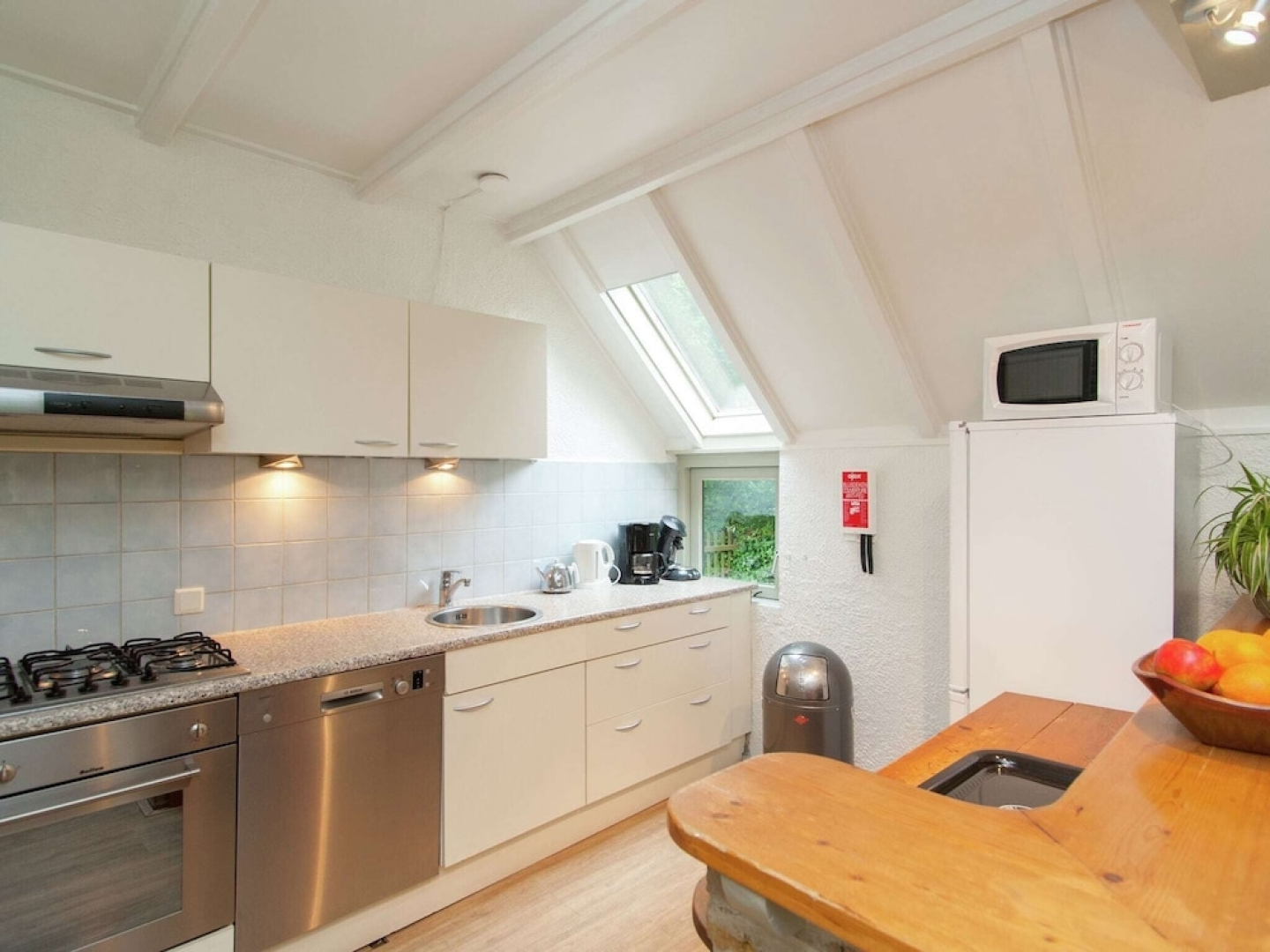 Quaint Farmhouse in Waskemeer near Forest