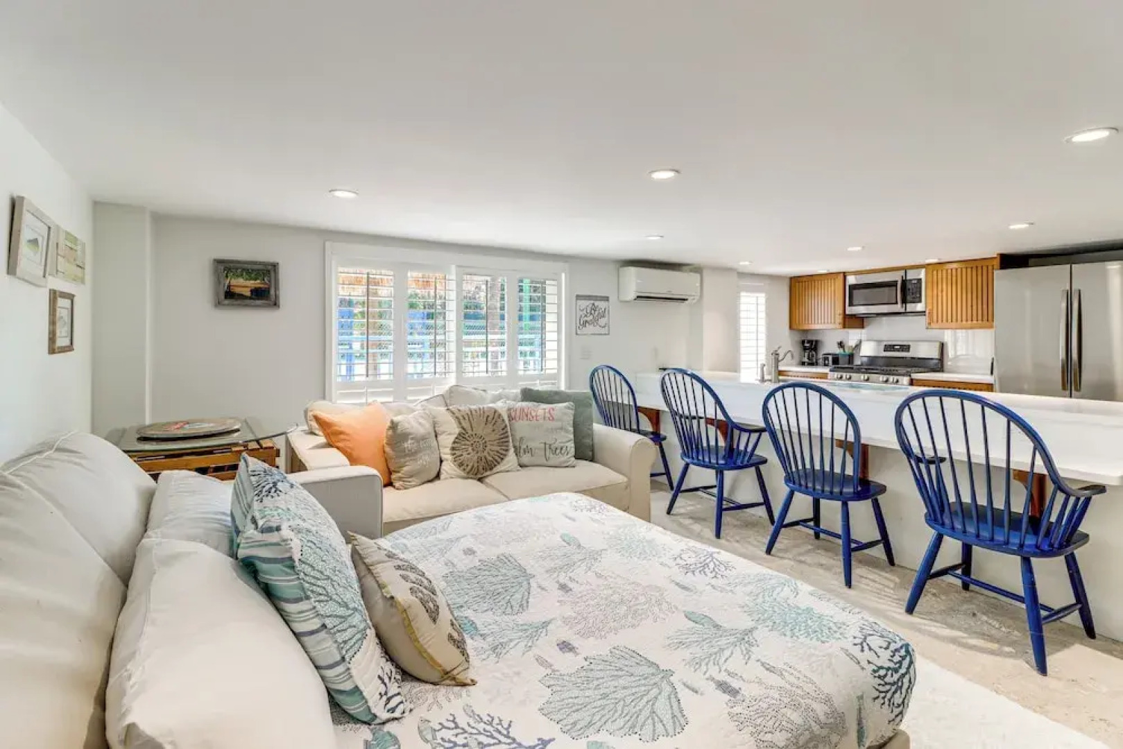 1 Mi to Dtwn: Oceanfront Gem w/ Resort Amenities!