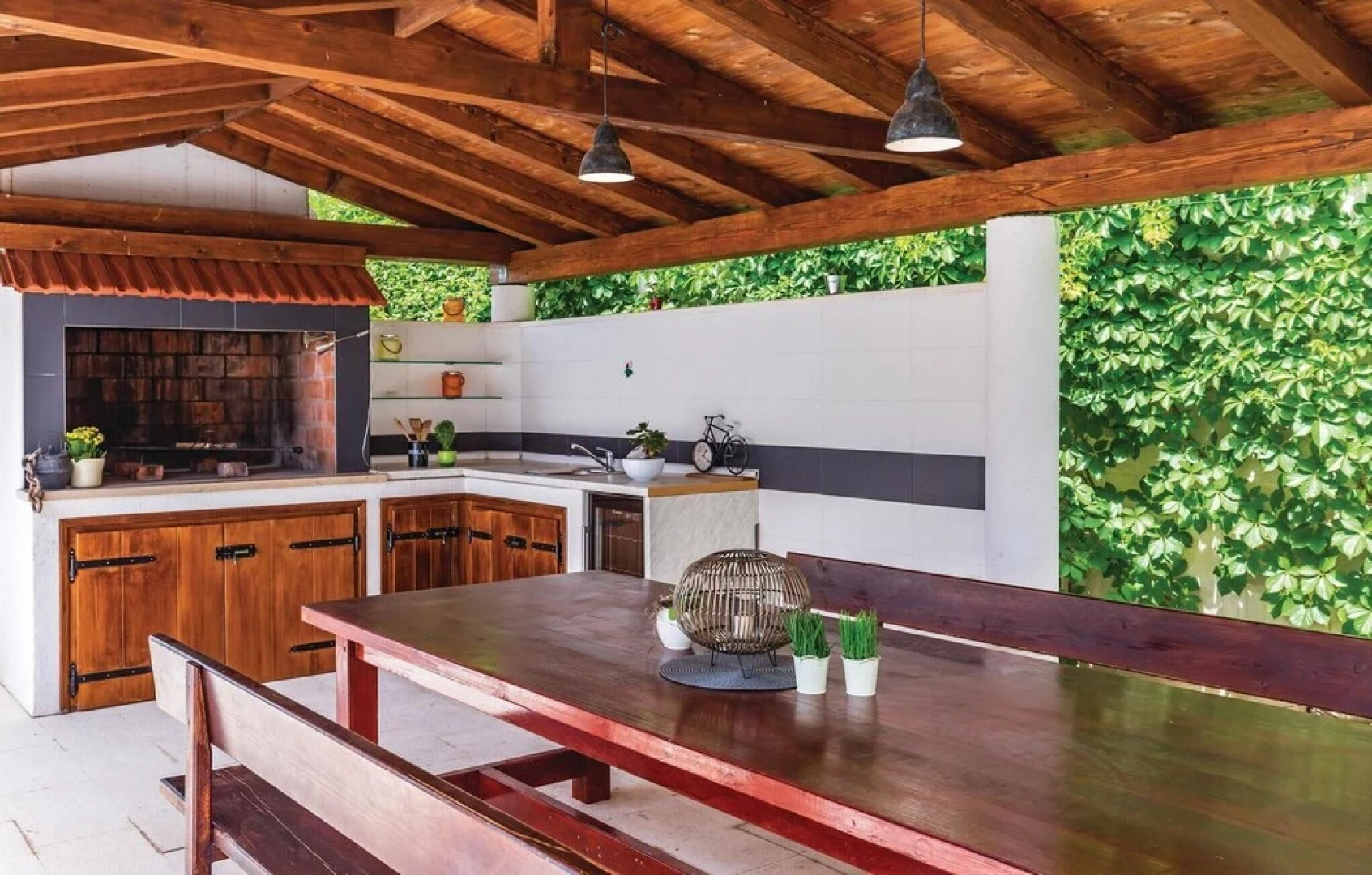 Amazing Home in Blato na Cetini With Wifi and 3 Bedrooms