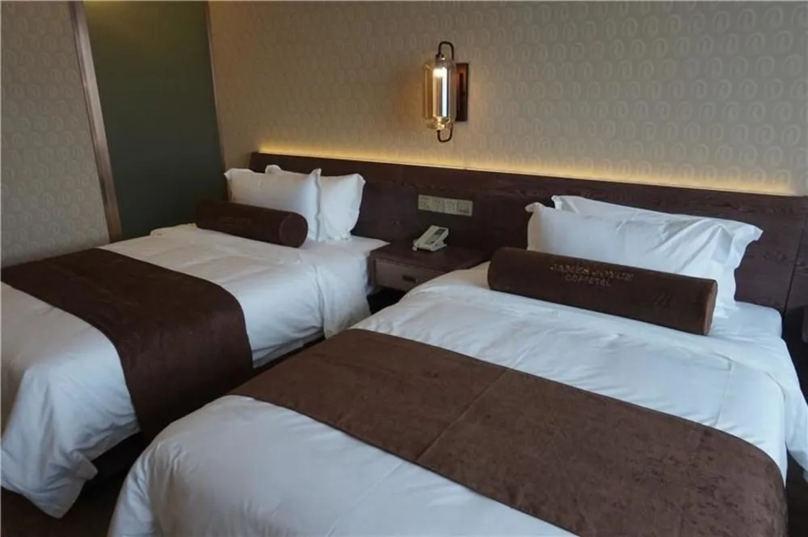 James Joyce Coffetel Shijiazhuang (Railway Station)