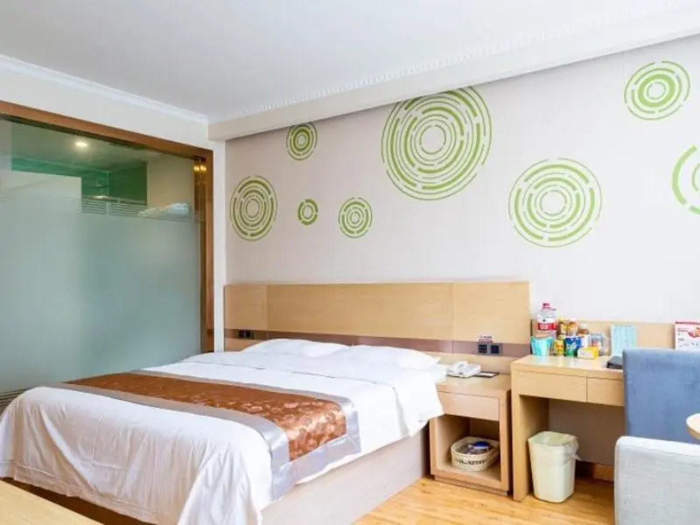 GreenTree Inn Gannan Hezuo Pedestrian Street Express Hotel