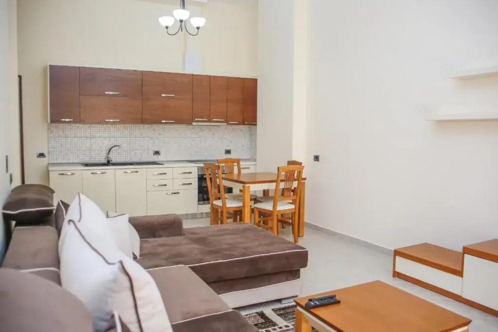 Luxury Apartments Golem