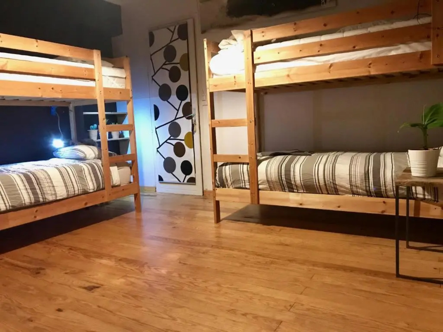 Board ’n Breakfast