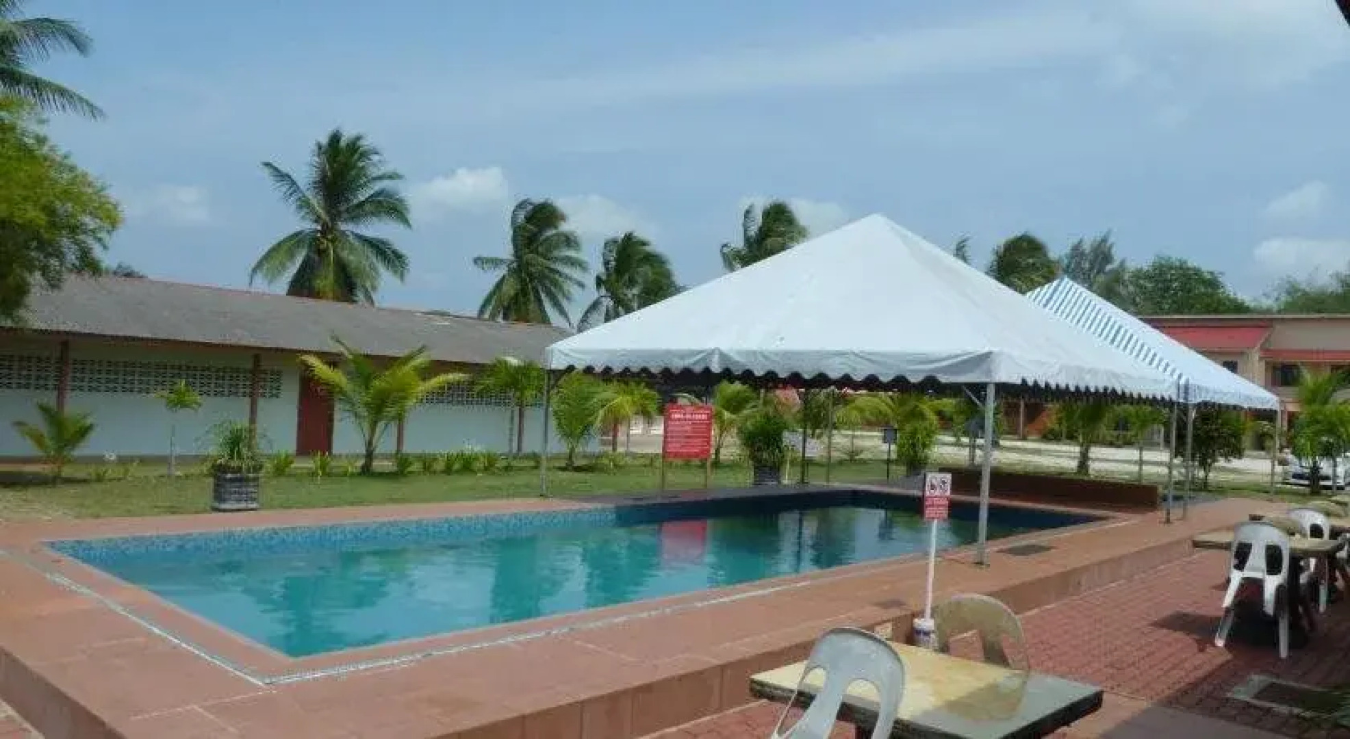 Cempaka Beach Resort