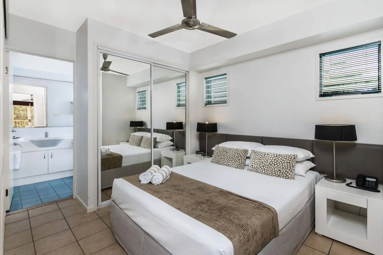 Port Douglas Apartments - Adults Only Oasis