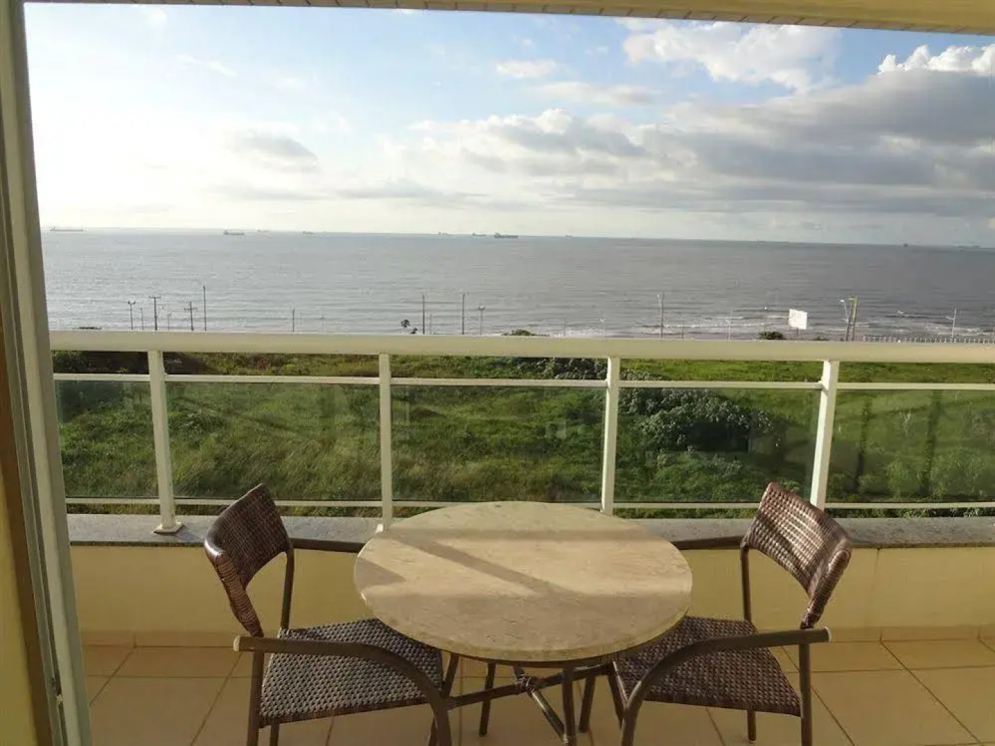 L'Authentique Cristal Hotel