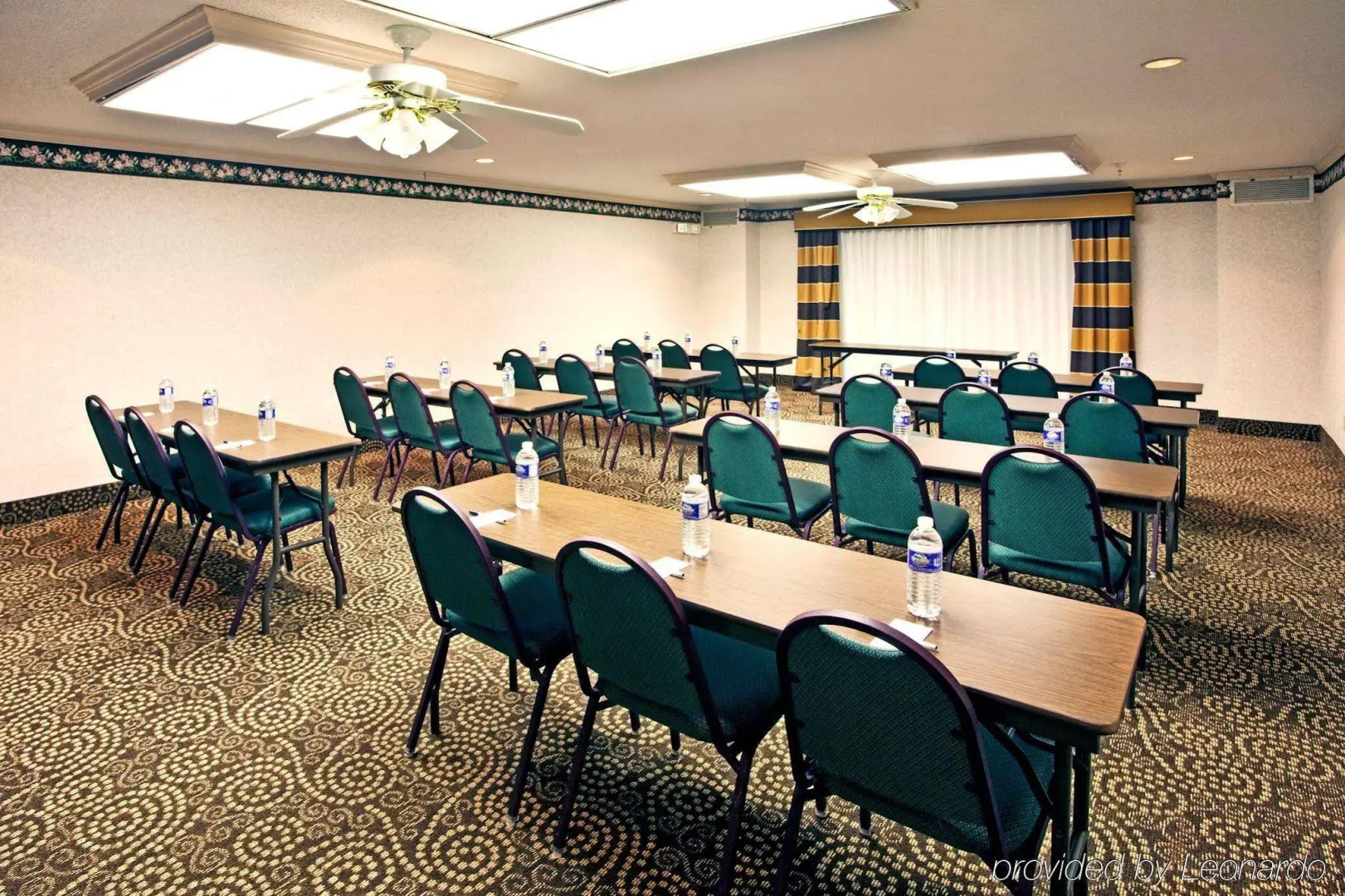 Holiday Inn Express & Suites Milton East I-10 by IHG