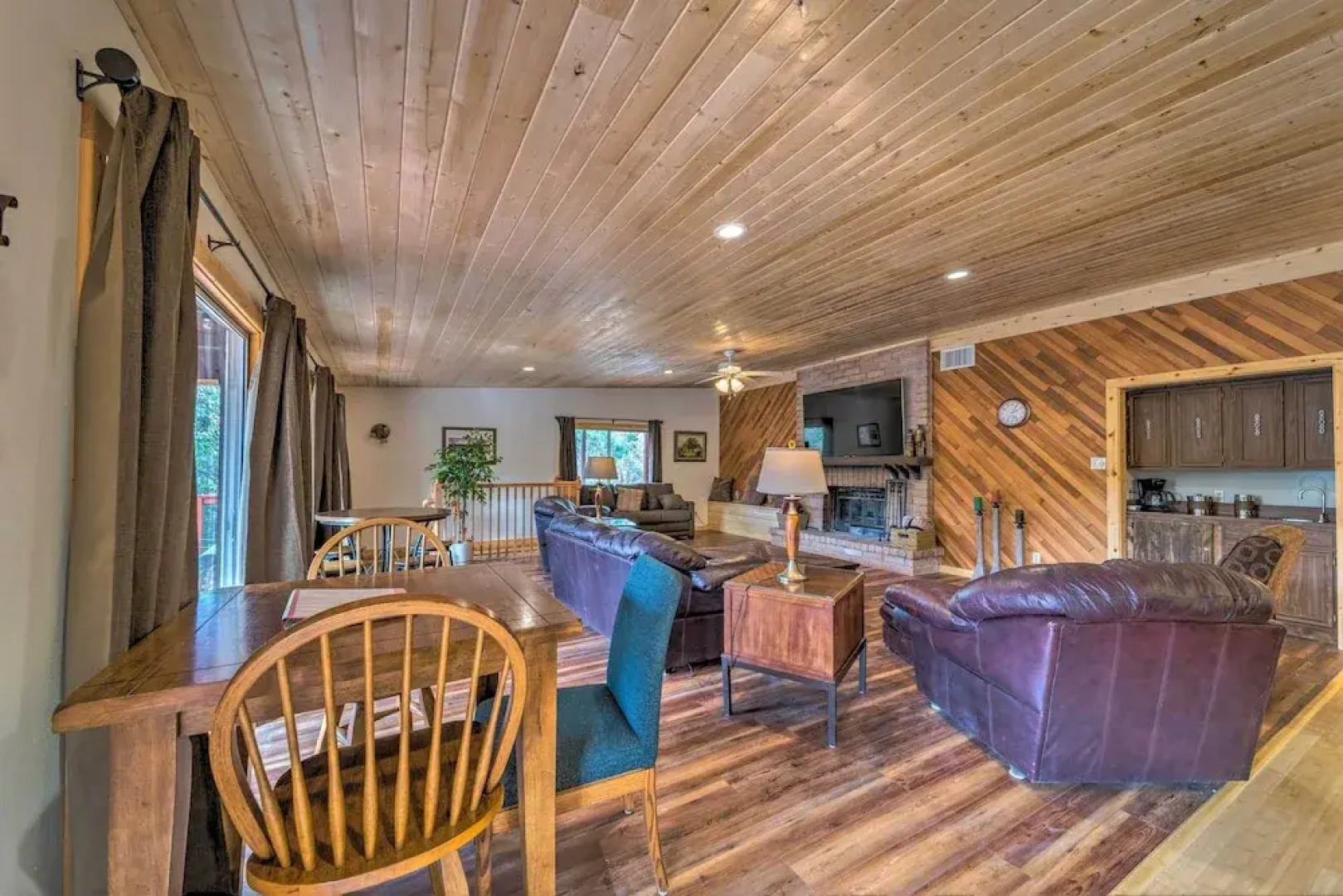 Airy Alto Escape: 1 Mi to Ruidoso Winter Park