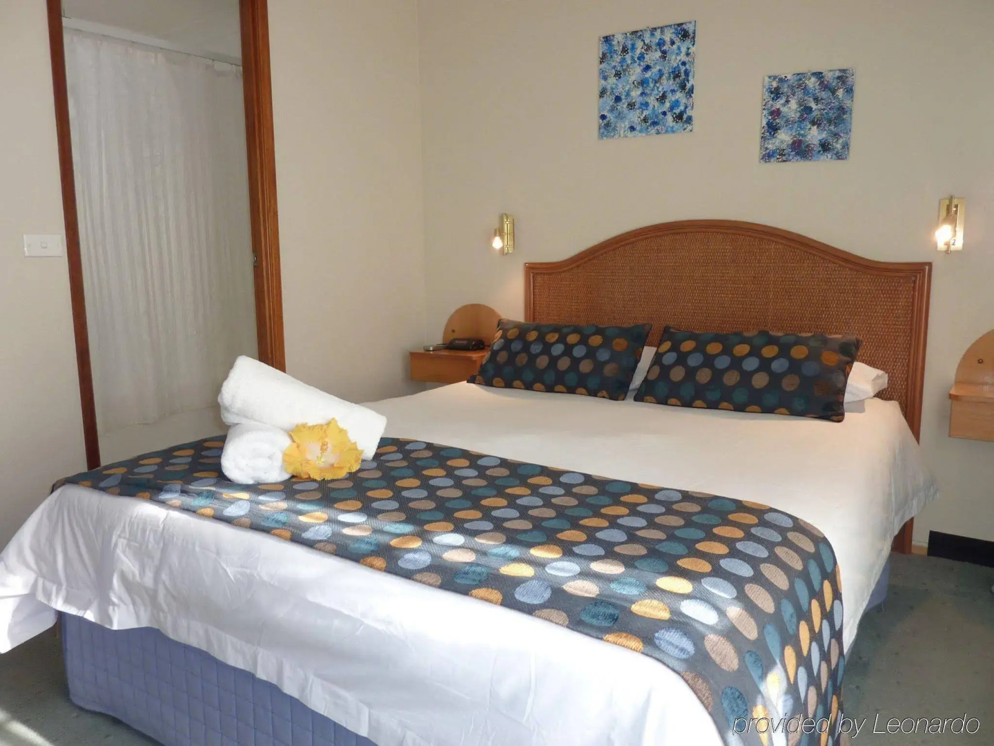 Sapphire Waters Motor Inn