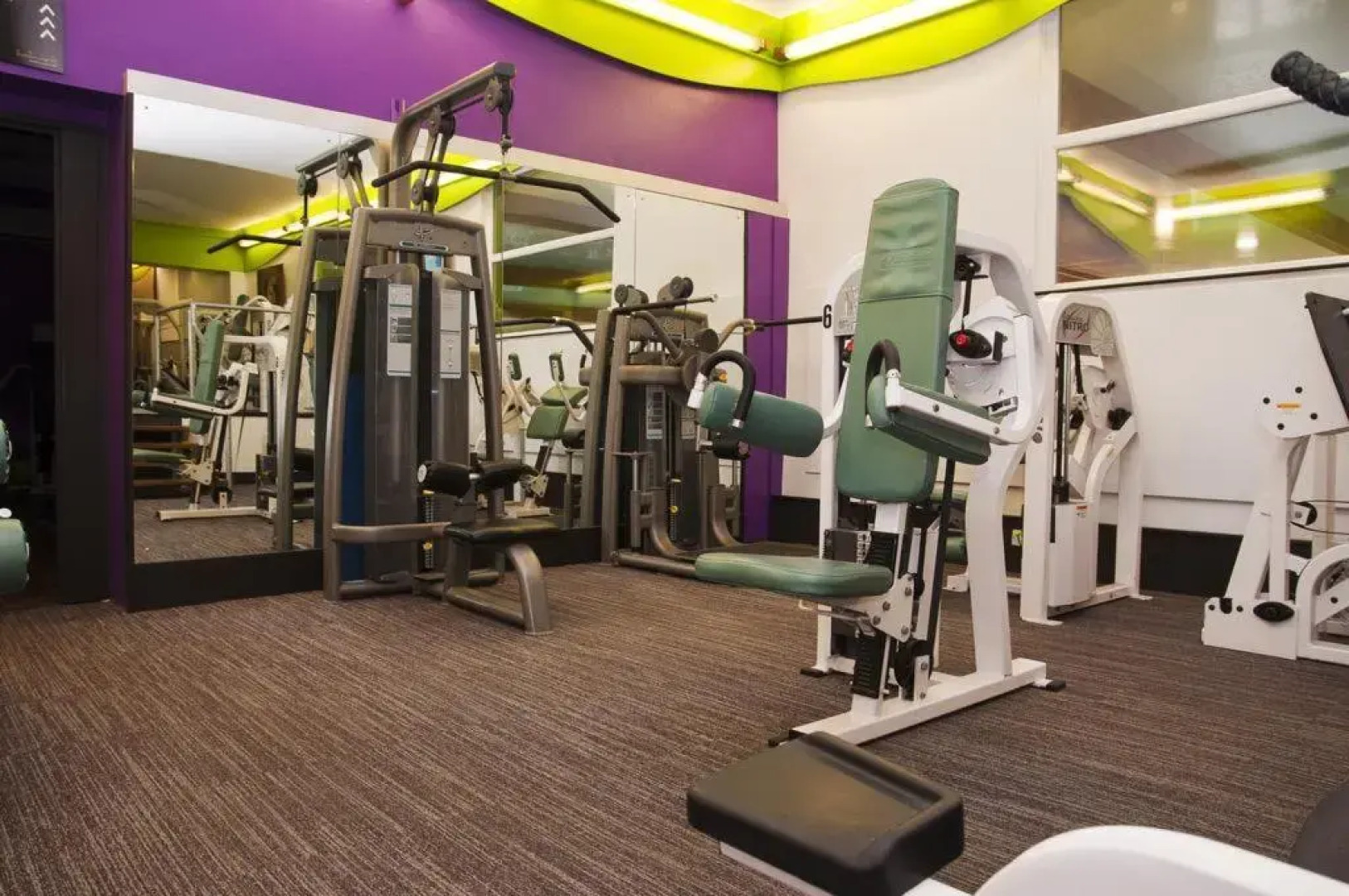 Manchester Airport Stanley Hotel by Belvilla