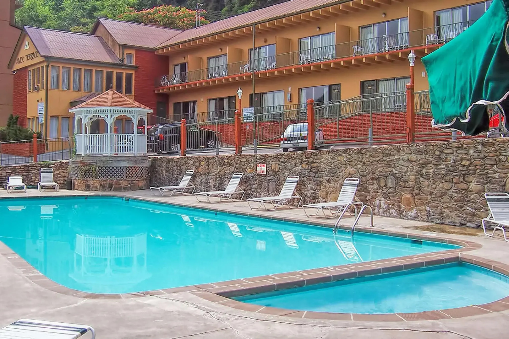 River Terrace Resort & Convention Center