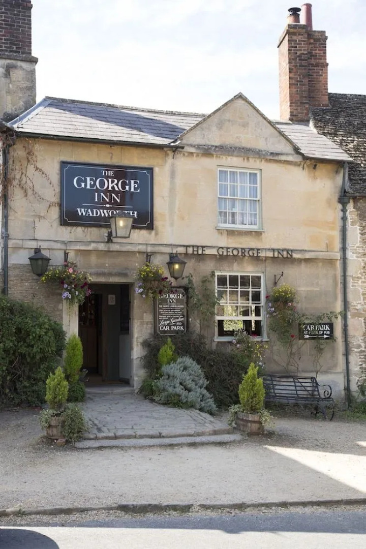 The George Inn