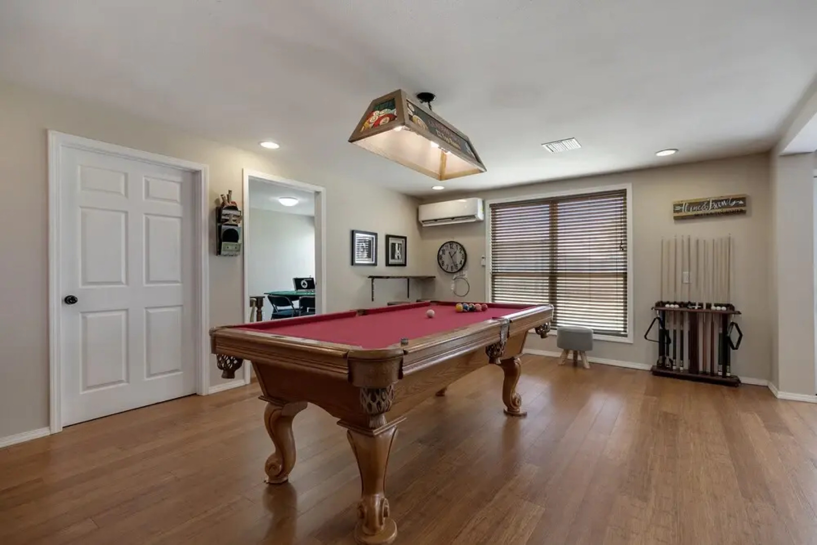 Gorgeous Luxury Bungalow W/hot Tub&fire Pit