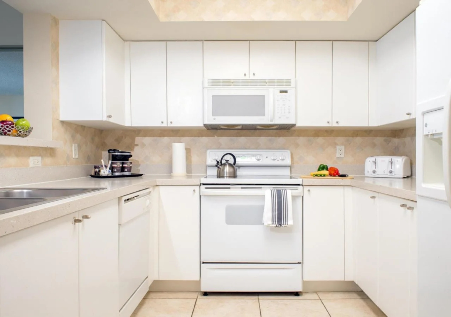 DoubleTree Resort & Spa by Hilton Ocean Point-N. Miami Beach