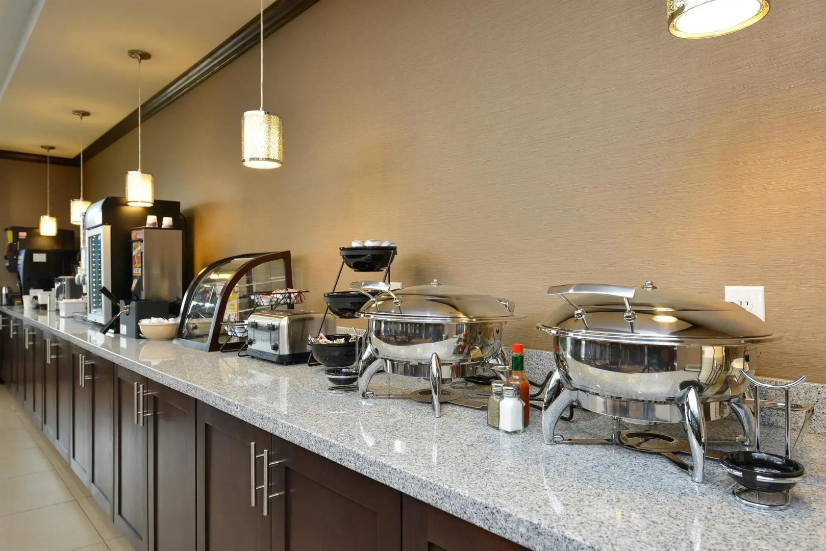 Best Western Plus Longhorn Inn & Suites