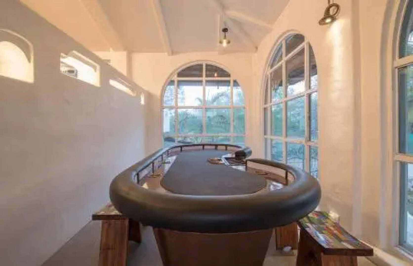 SaffronStays Casa Blanca