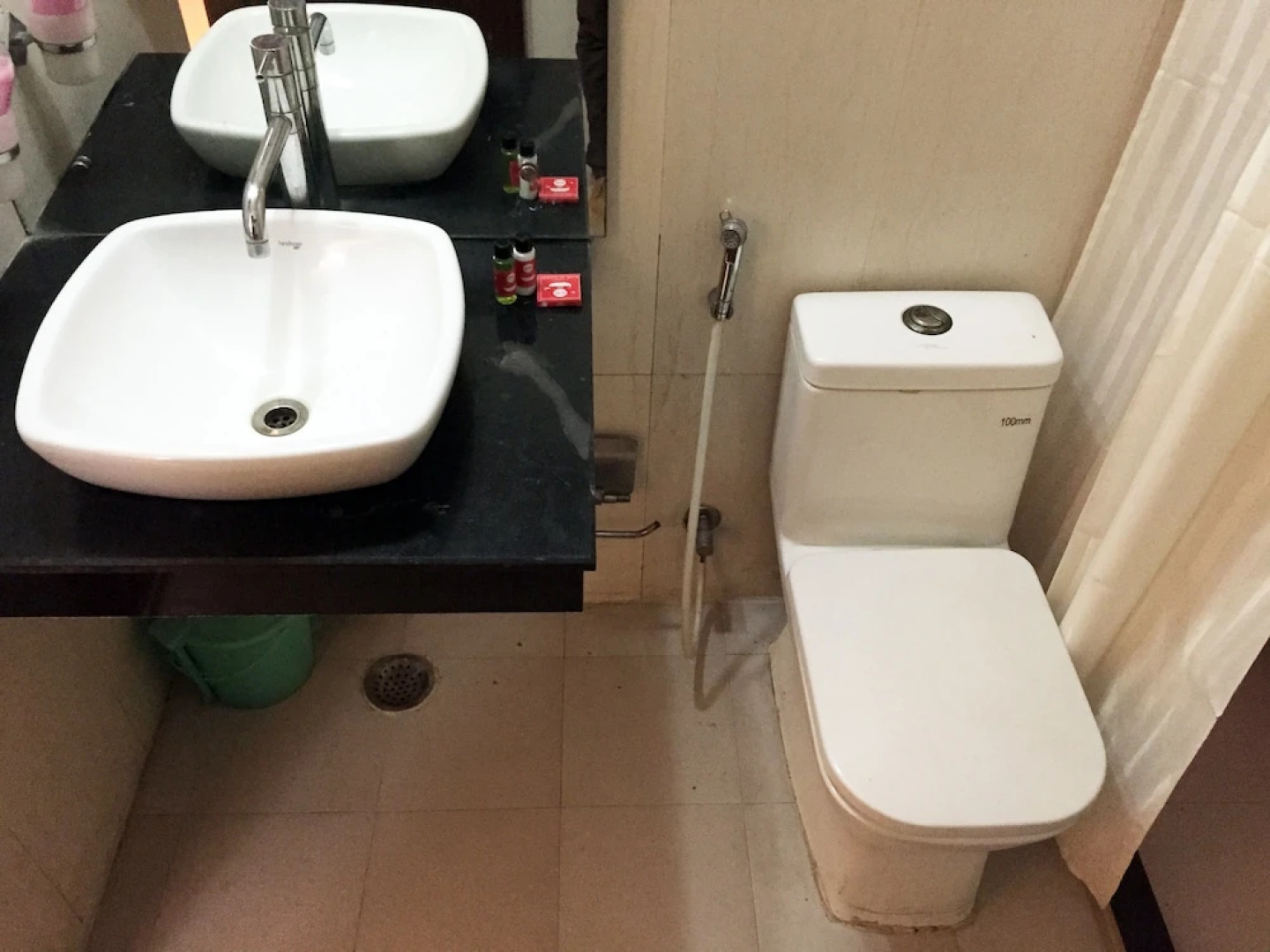 OYO 404 Hotel BlueBell