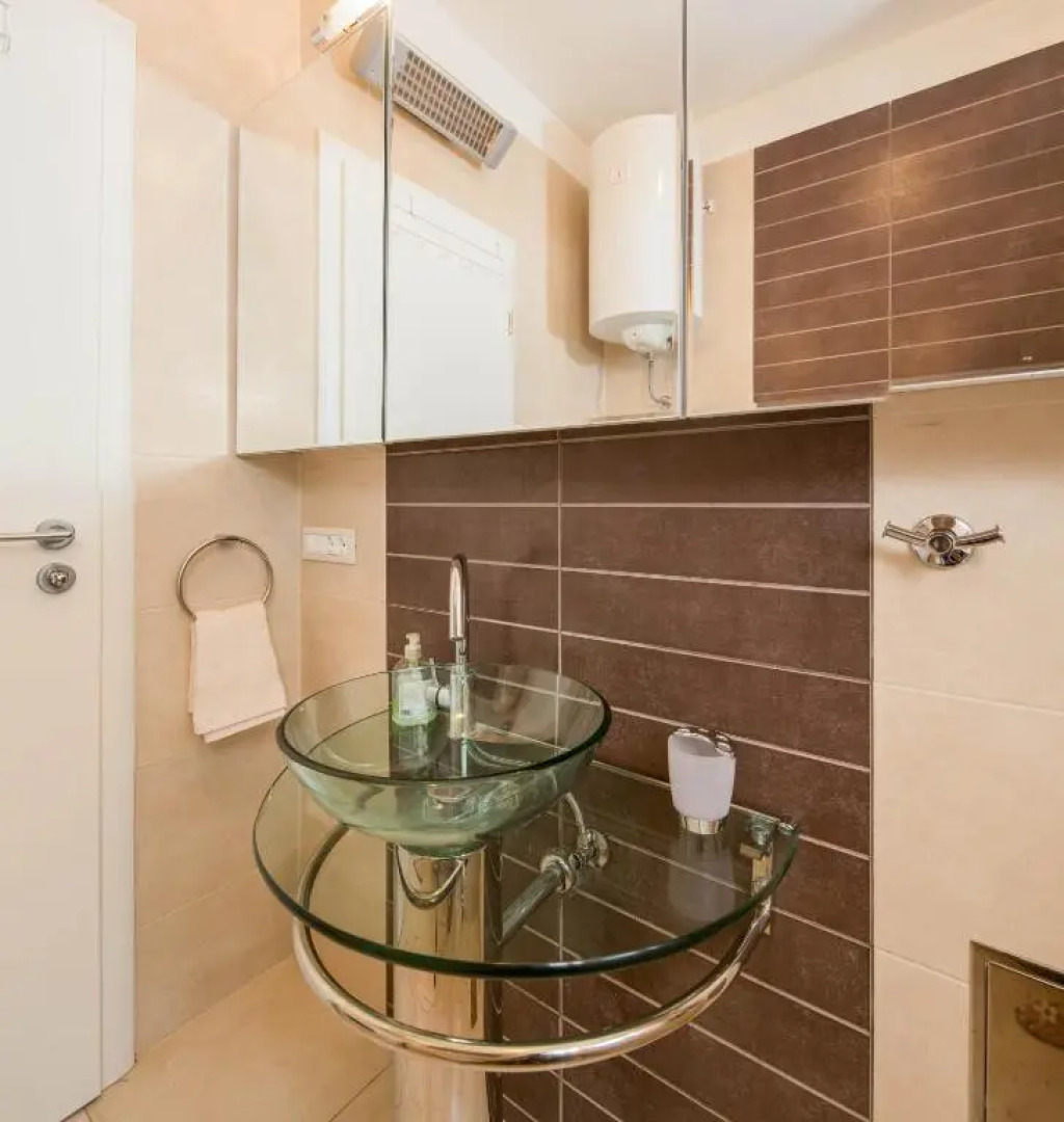 Apartment Divas Split